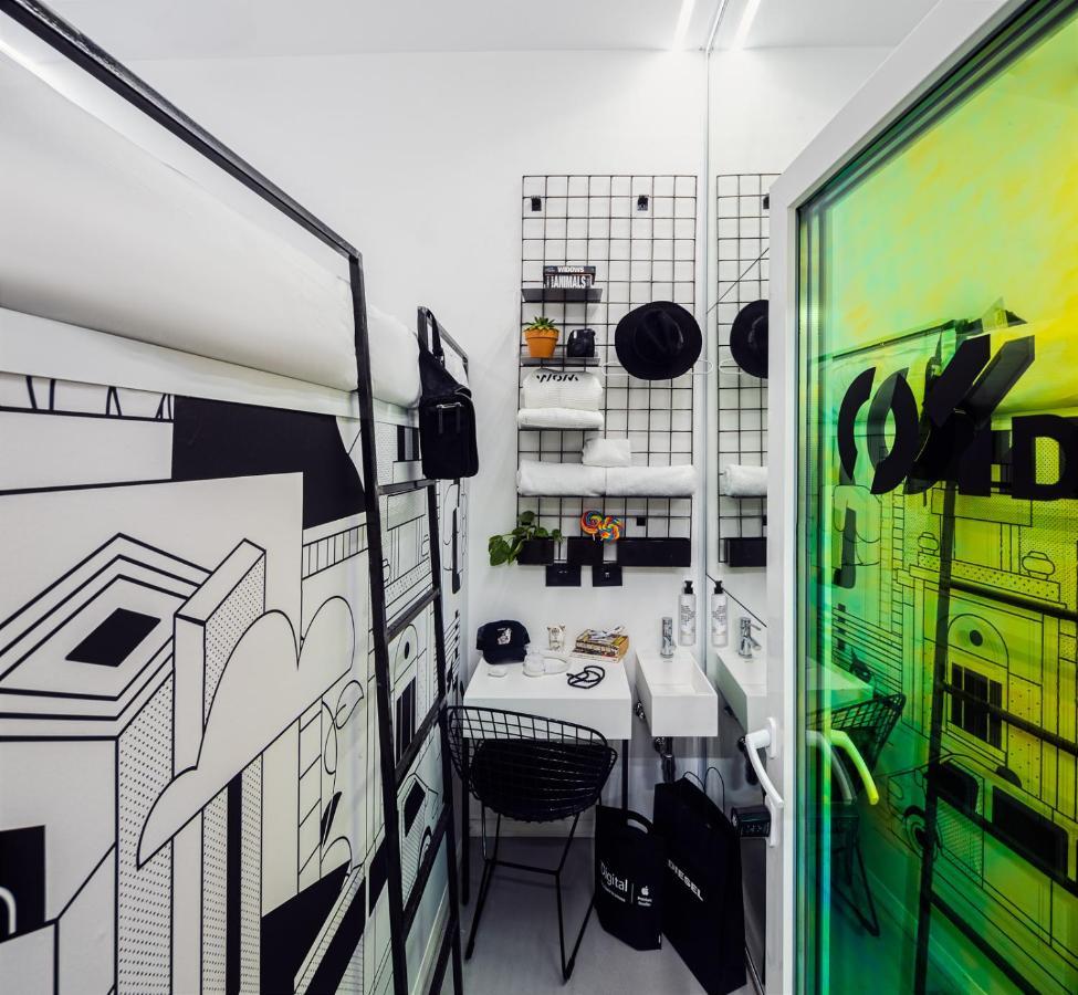 Wom Pod Hostel Tel Aviv