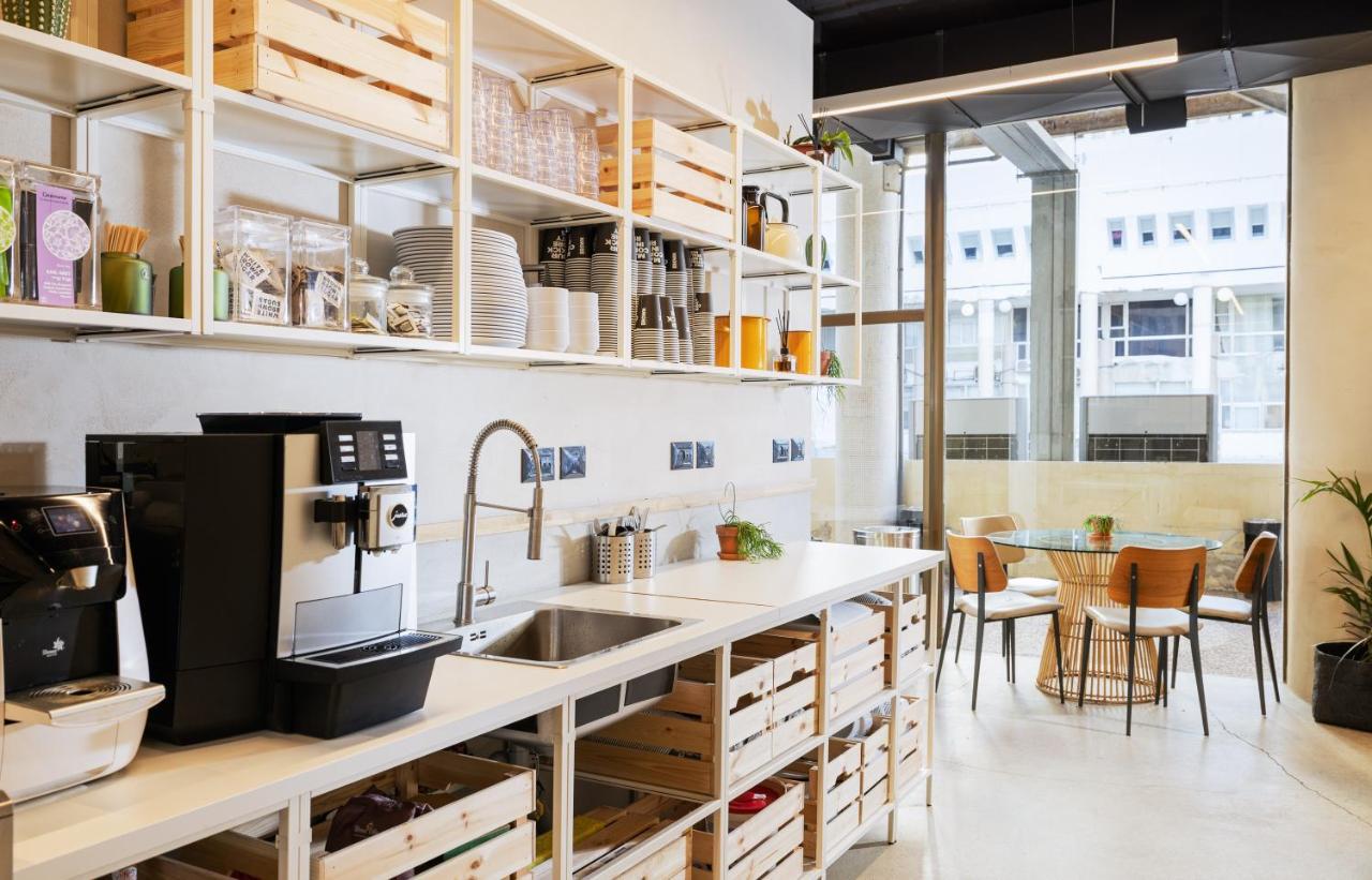 Wom Pod Hostel *
